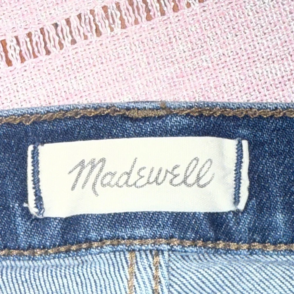 Madewell Women’s Dark Wash 9